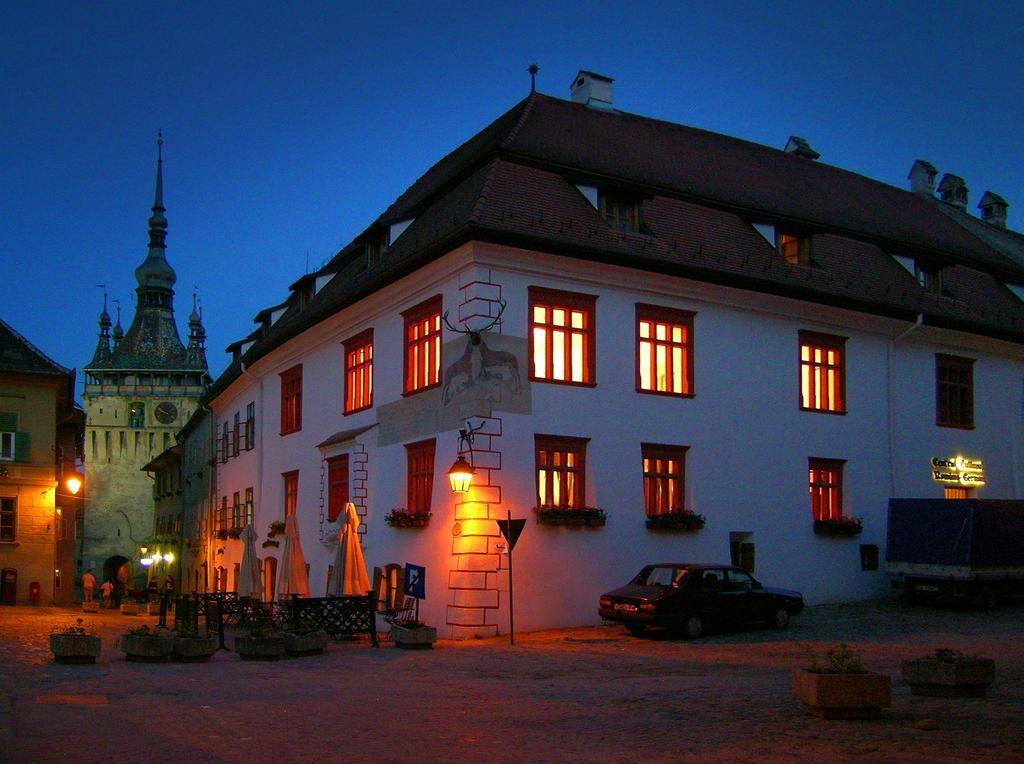 Casa Cu Cerb Hotel Sighisoara Ngoại thất bức ảnh