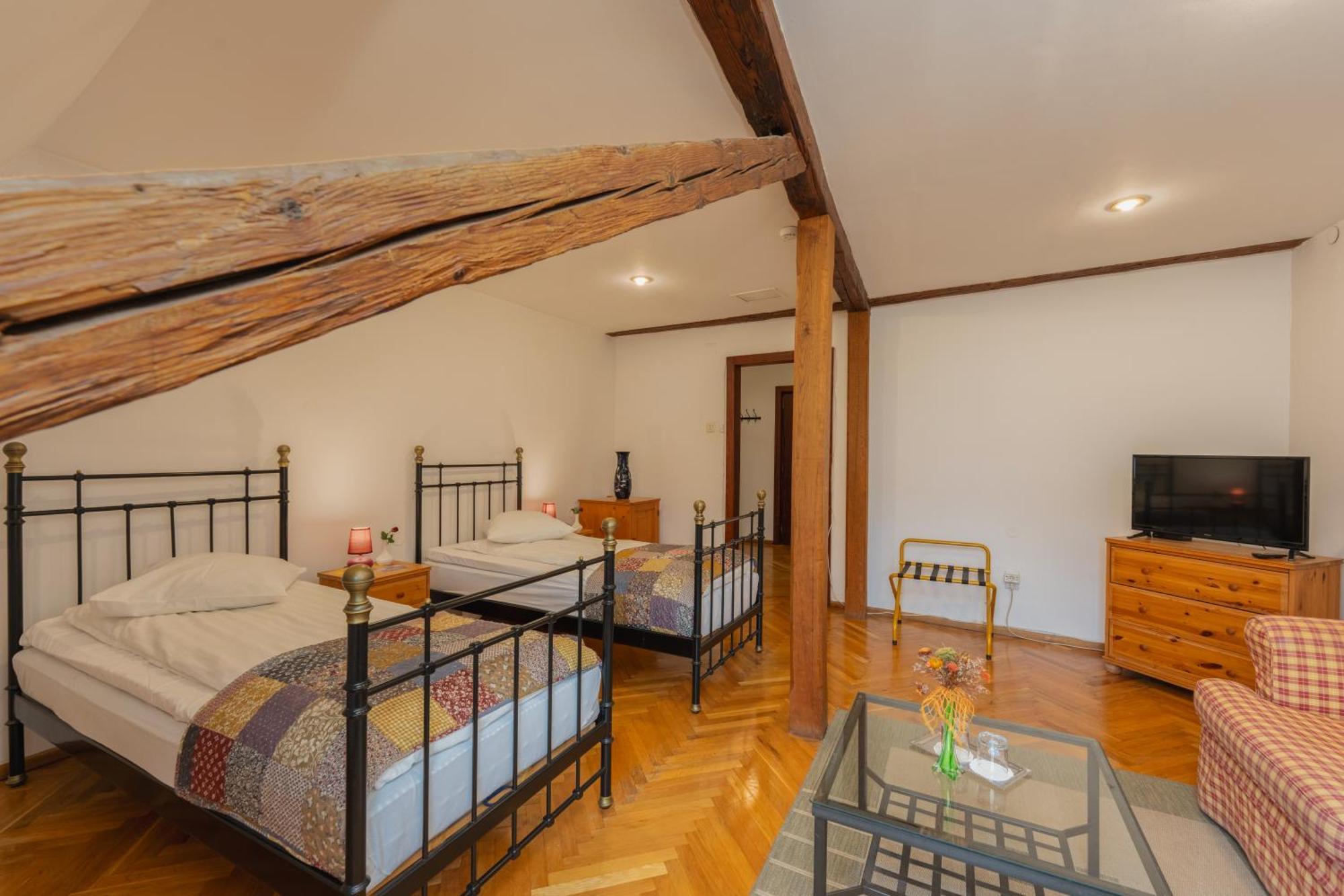 Casa Cu Cerb Hotel Sighisoara Ngoại thất bức ảnh