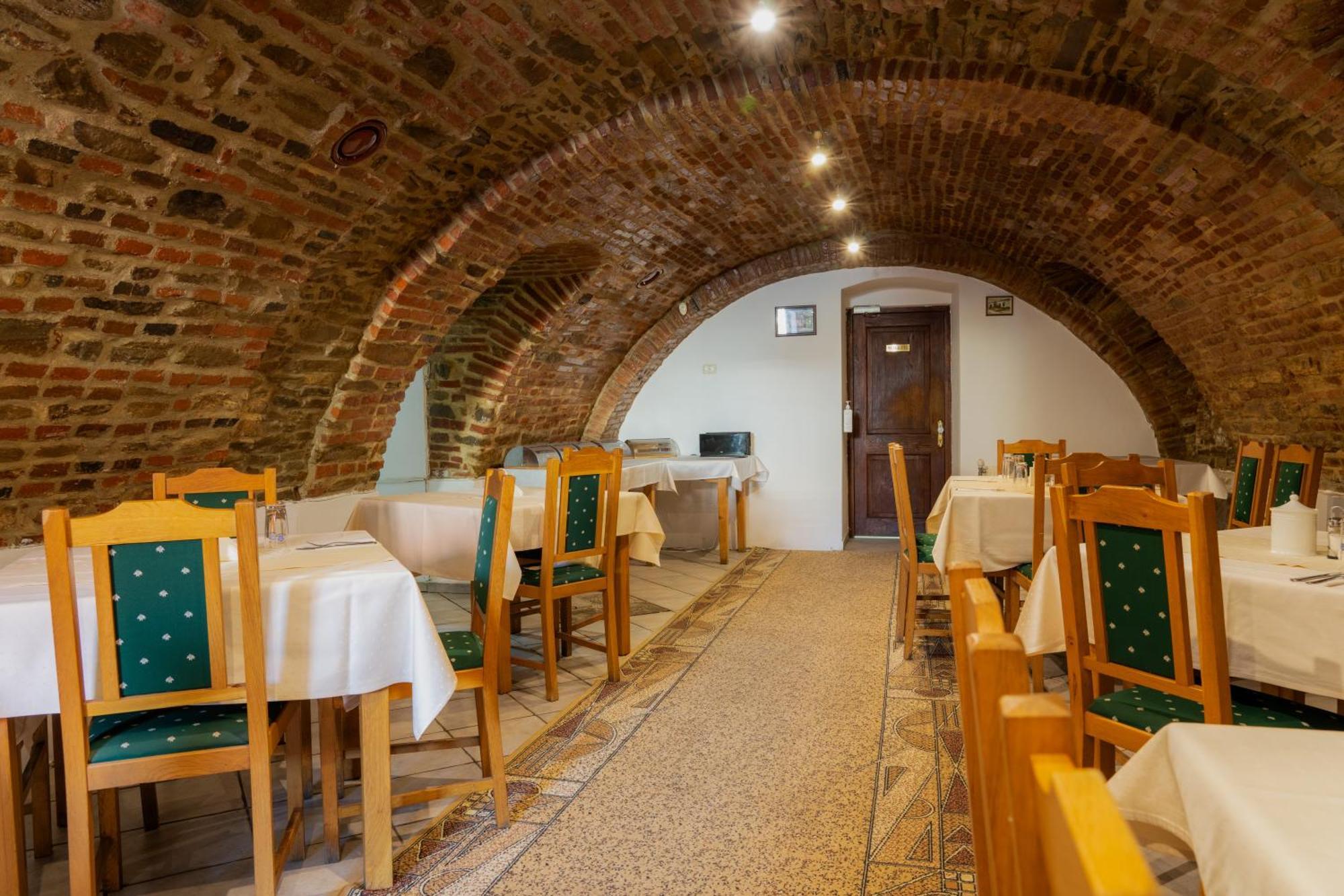 Casa Cu Cerb Hotel Sighisoara Ngoại thất bức ảnh
