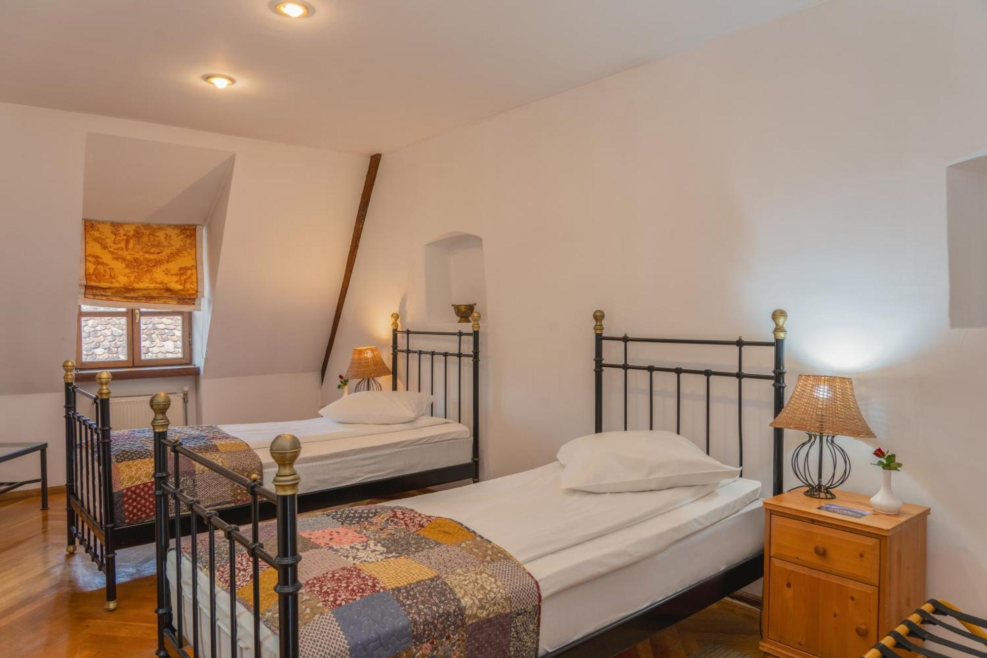 Casa Cu Cerb Hotel Sighisoara Ngoại thất bức ảnh