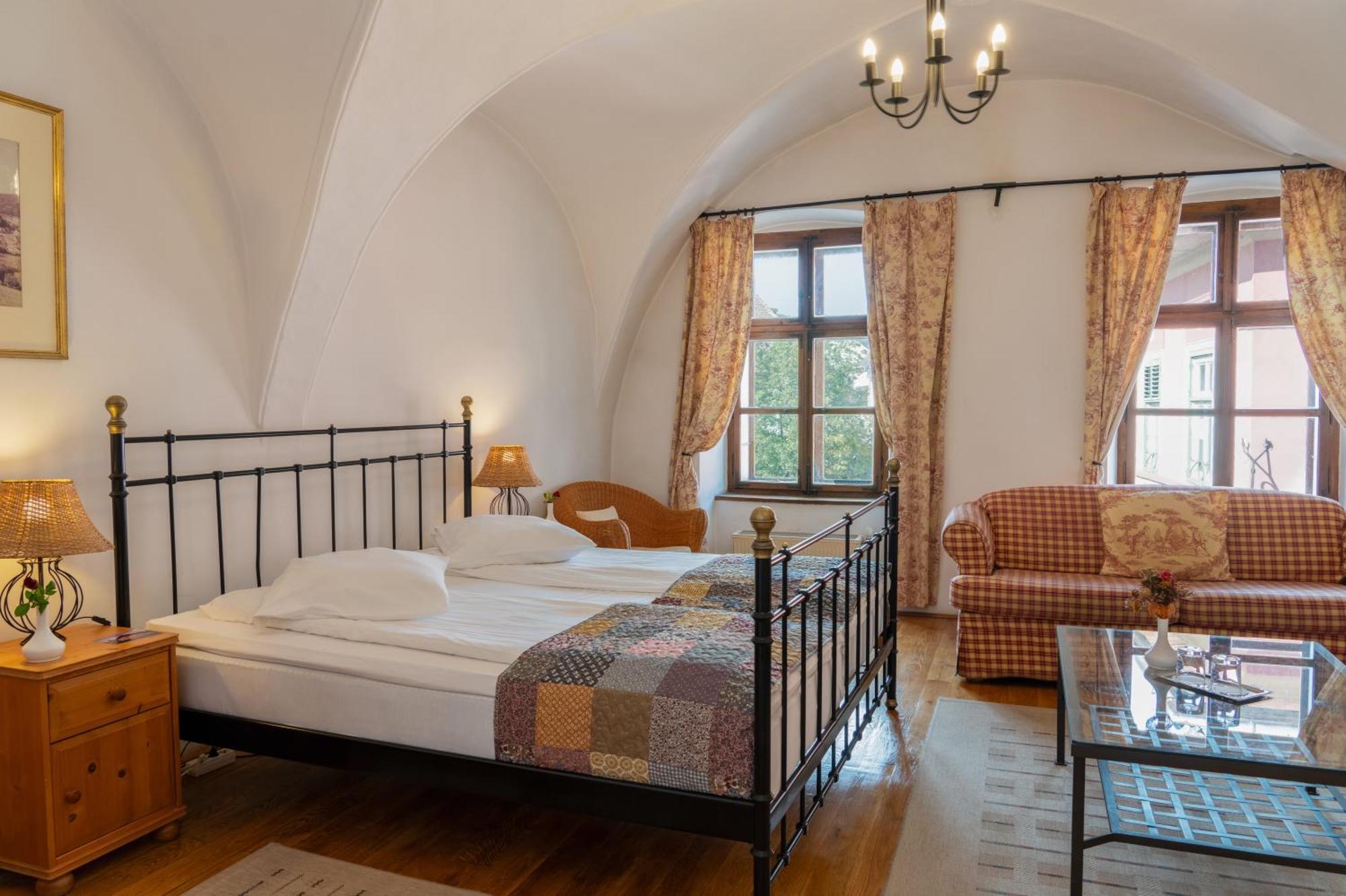 Casa Cu Cerb Hotel Sighisoara Ngoại thất bức ảnh