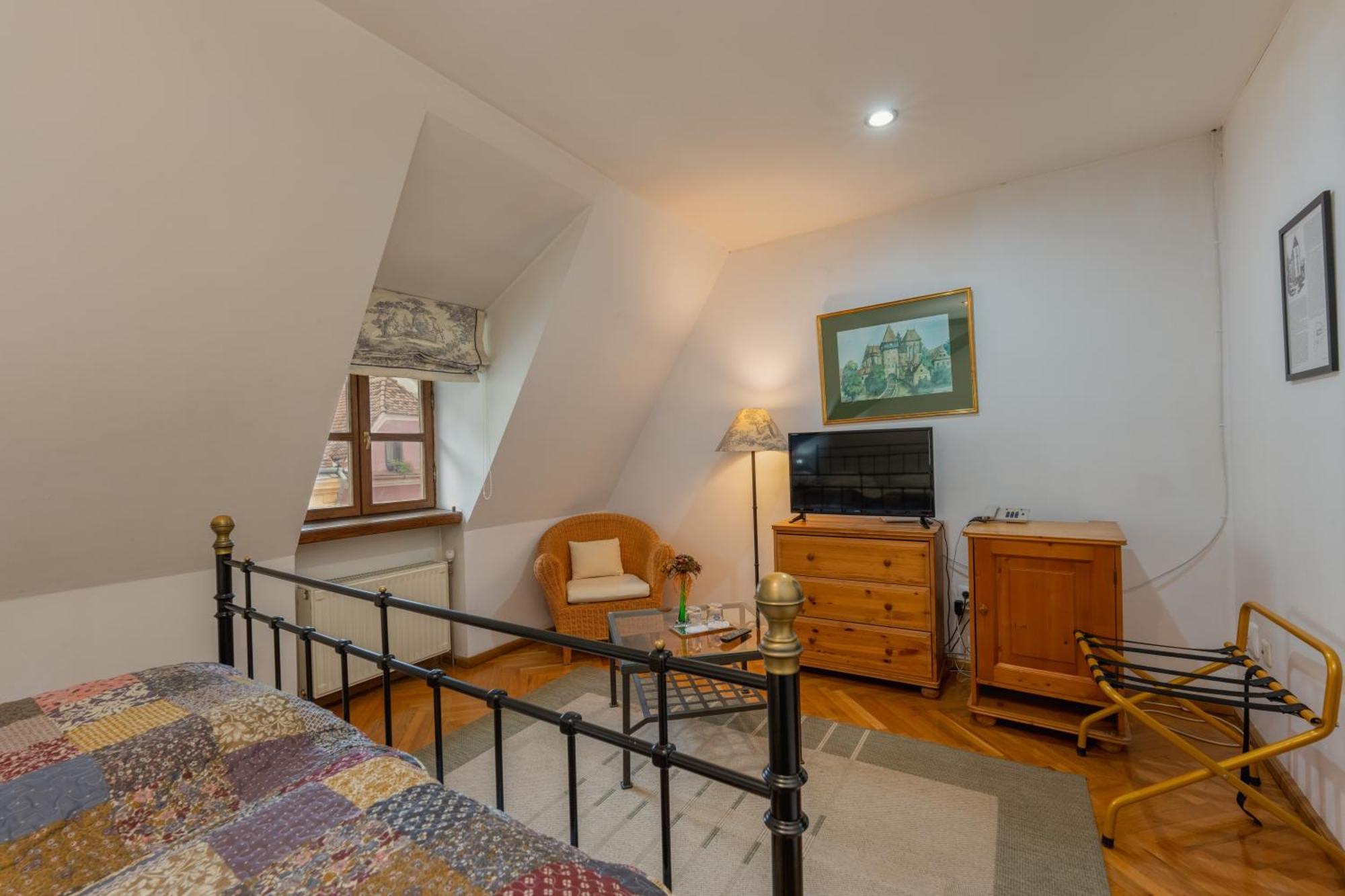 Casa Cu Cerb Hotel Sighisoara Ngoại thất bức ảnh