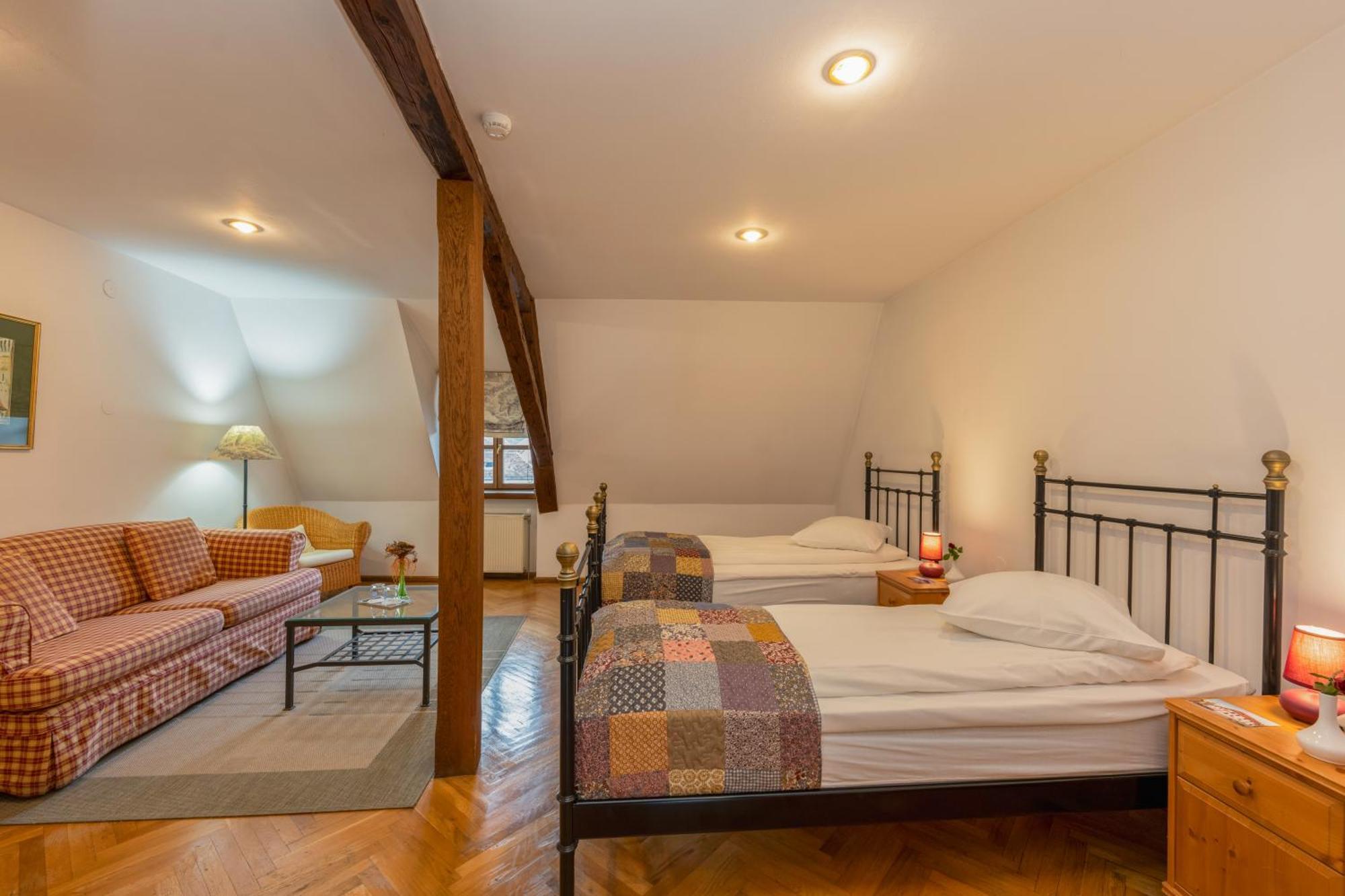 Casa Cu Cerb Hotel Sighisoara Ngoại thất bức ảnh