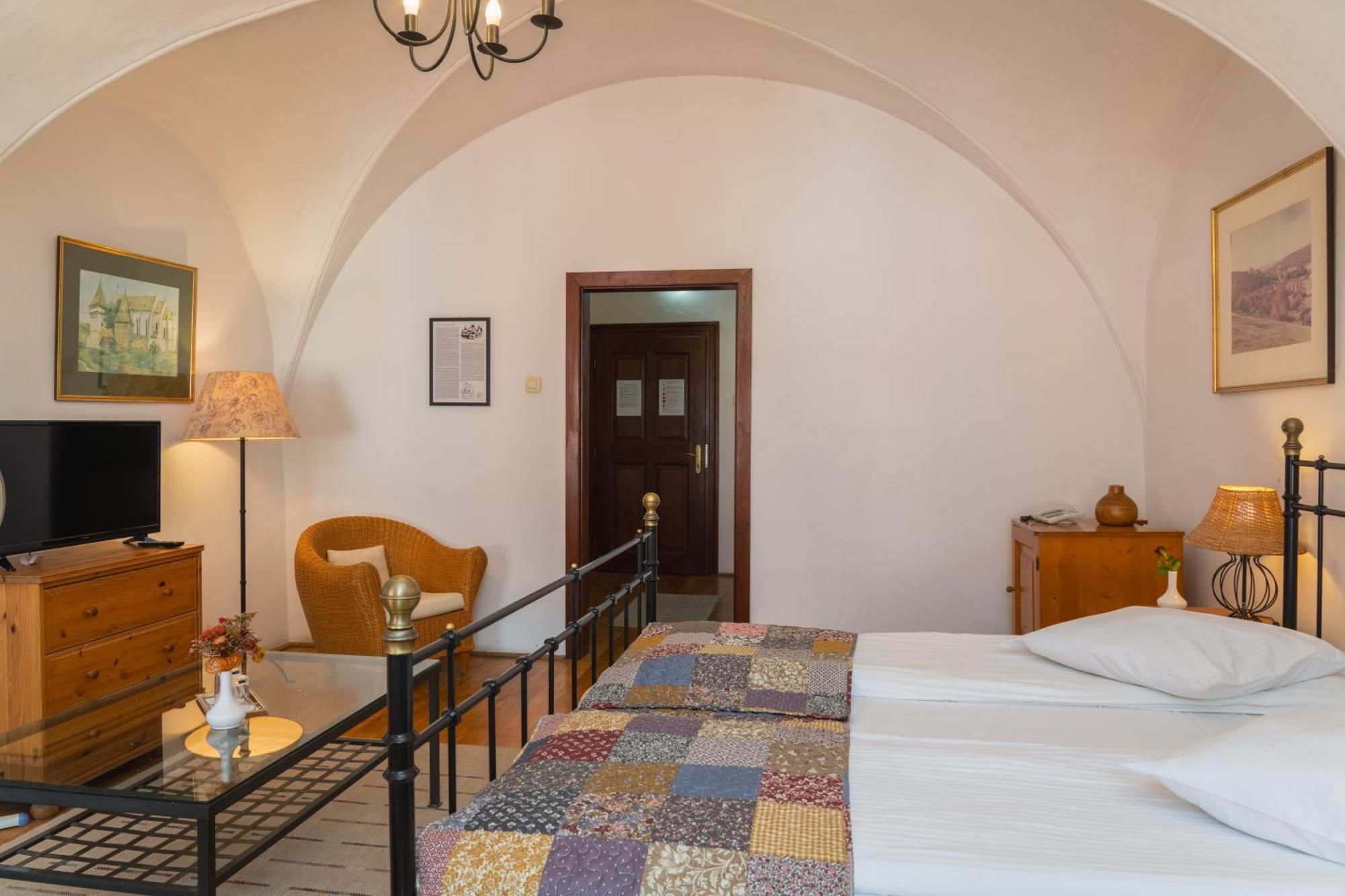 Casa Cu Cerb Hotel Sighisoara Ngoại thất bức ảnh