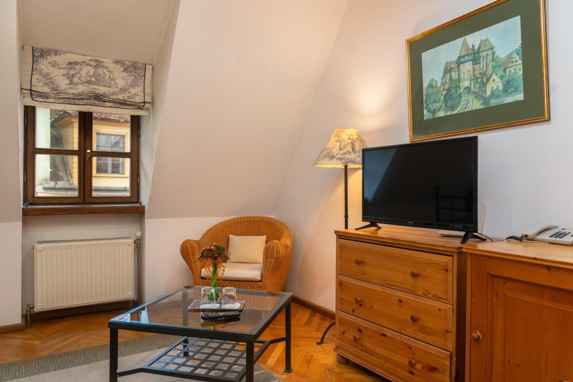 Casa Cu Cerb Hotel Sighisoara Ngoại thất bức ảnh
